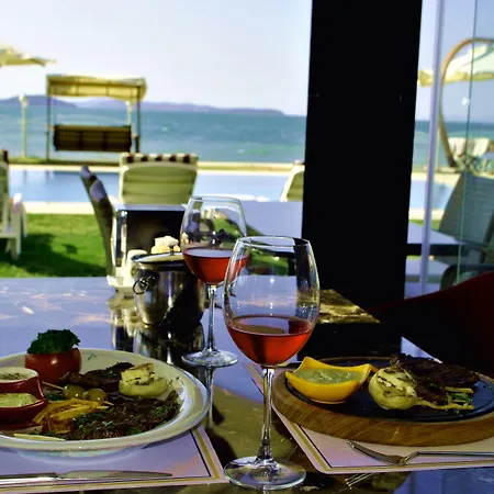 The Klazomenai Marine Отель 3*