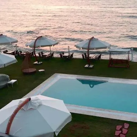 The Klazomenai Marine Hotel 3*