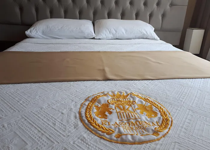 Otel The Klazomenai Marine