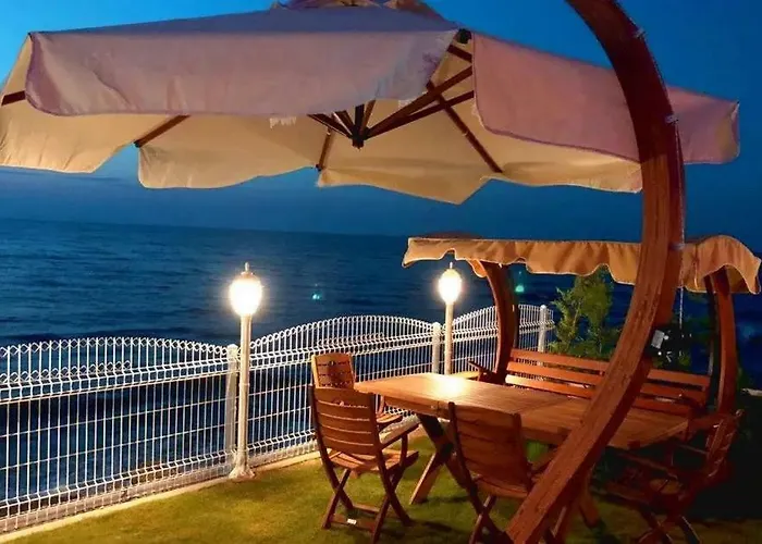 The Klazomenai Marine 3*