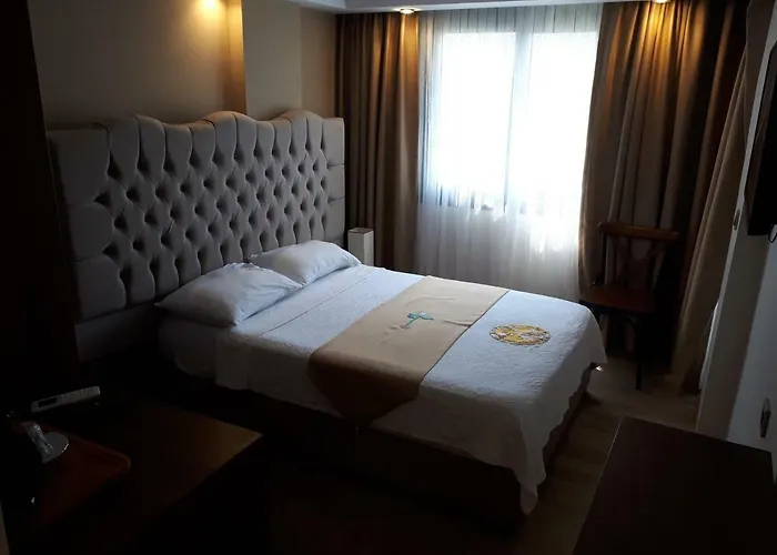 The Klazomenai Marine Hotel